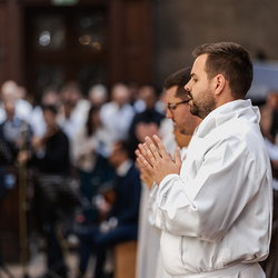 Diakonenweihe 2024 / Erzdiözese Wien/ Schönlaub