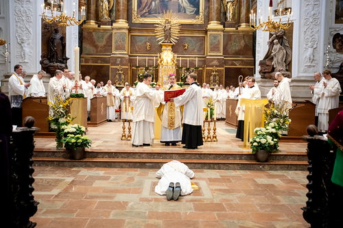 Priesterweihe Ambruster / Erzdiözese Wien/Schönlaub